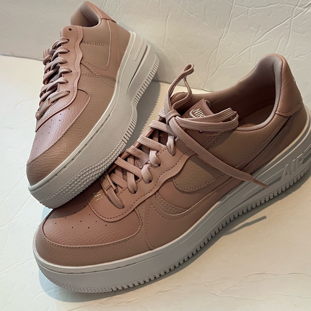 Nike Air Force 1 Low PLT.AF.ORM Light Soft Pink Oxford Women's Sz 12 Platform